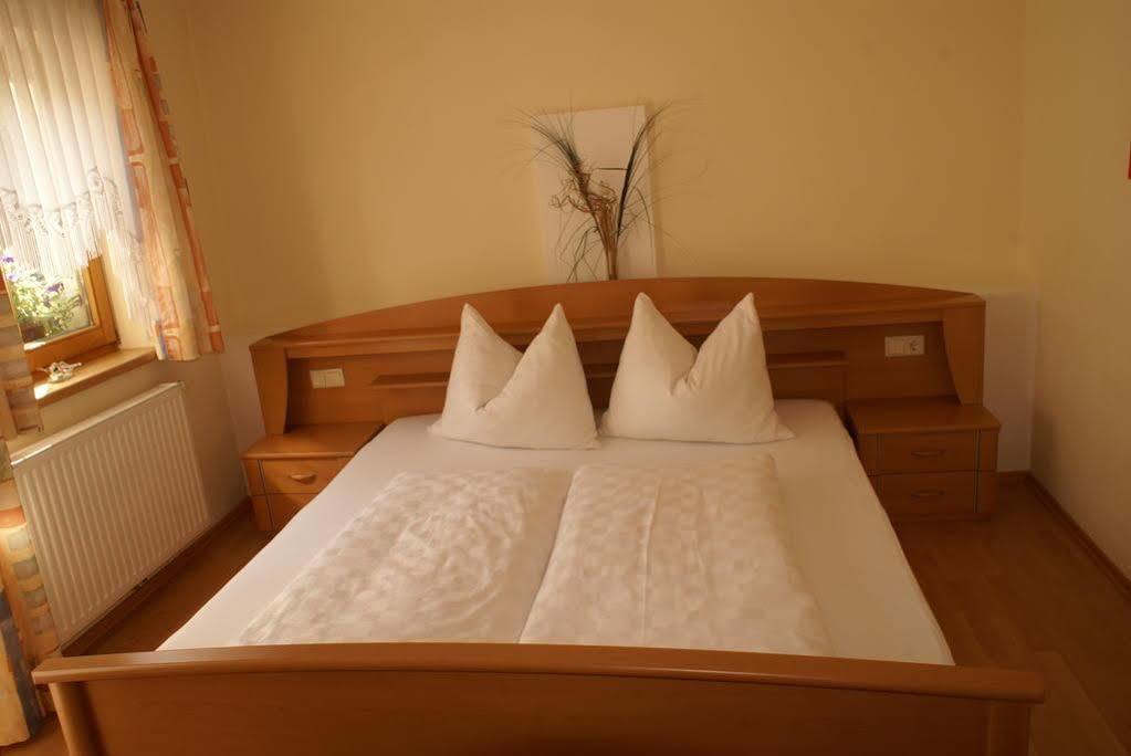 פינקנברג Ferienwohnung Gertraud Und Peter Geisler מראה חיצוני תמונה